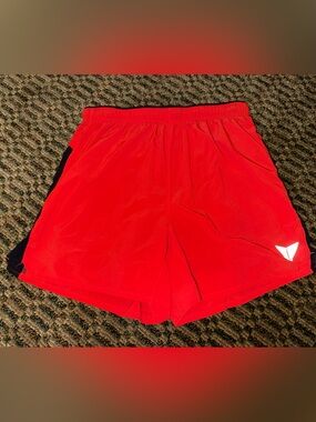Korsa Road Runner Men’s Athletic Shorts - Lightweight Performance - size Small